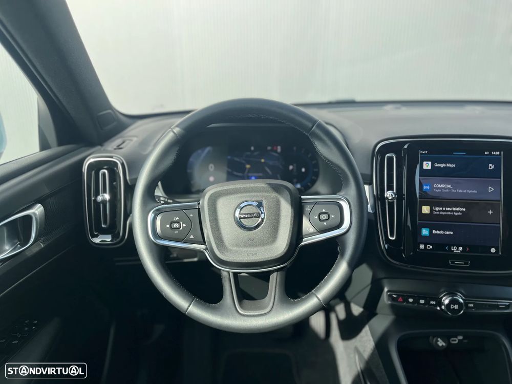 Volvo XC 40 2.0 B3 Core - 24