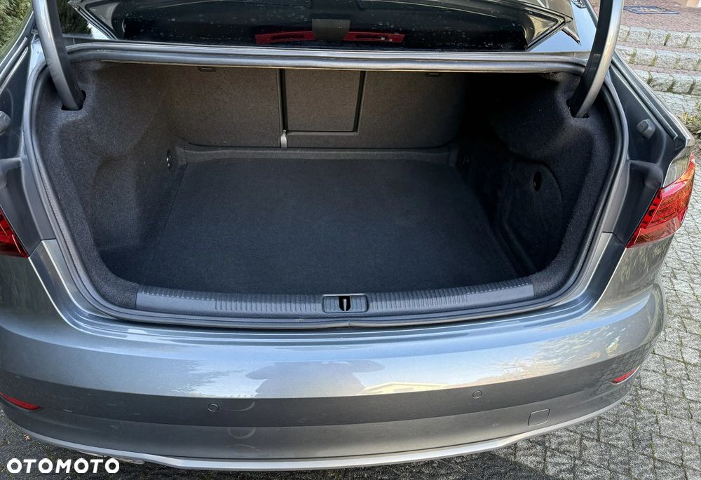 Audi A3 Limousine 35 TFSI Sport S tronic - 16