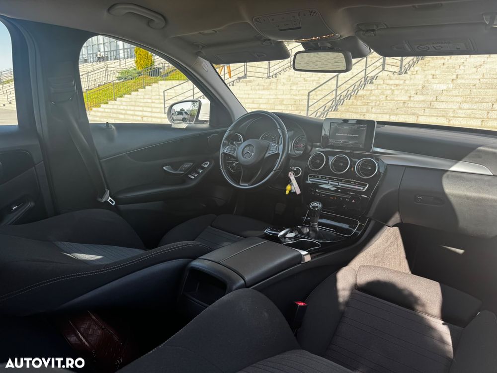 Mercedes-Benz C 180 - 6