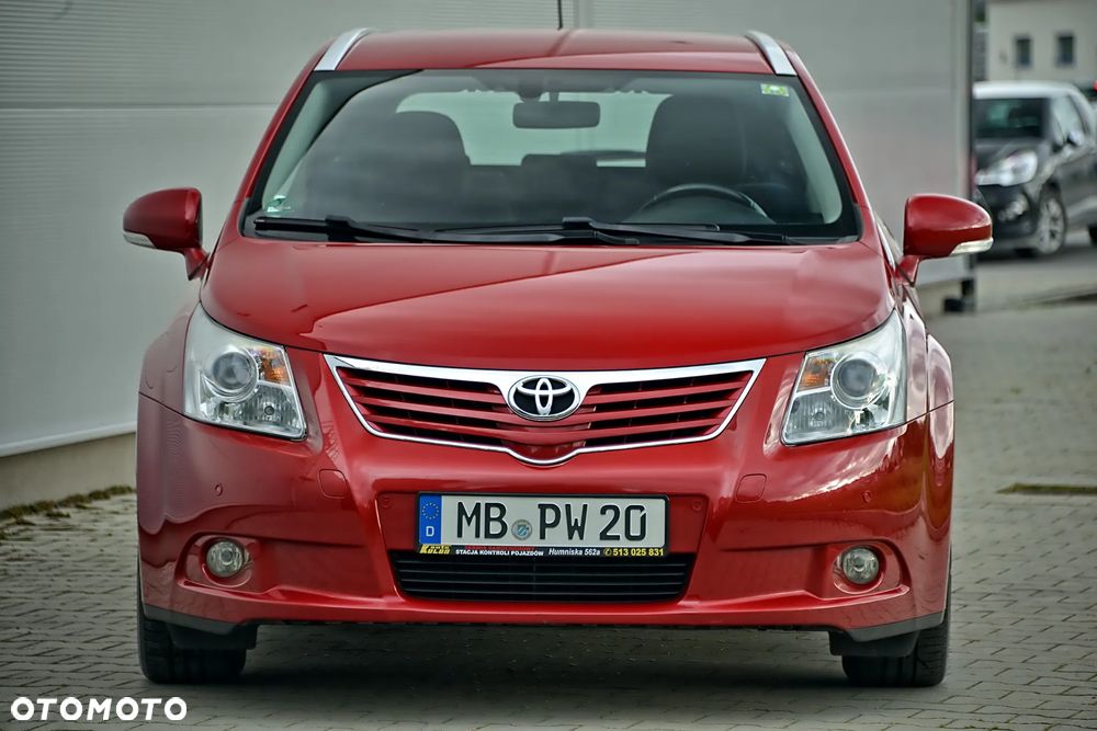 Toyota Avensis 1.8 Premium EU5 MS - 3