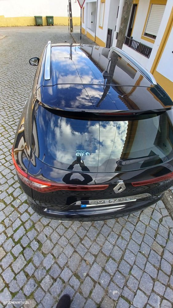 Renault Mégane Sport Tourer - 16
