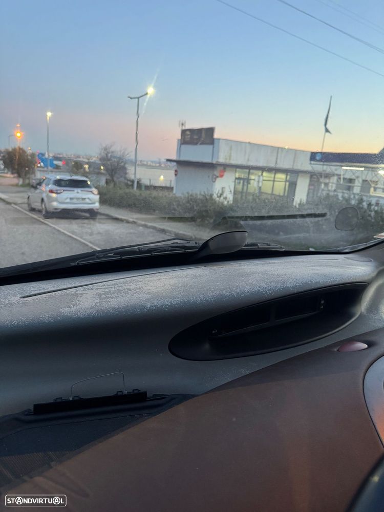 Citroën Xsara Picasso 1.6 Exclusive - 15