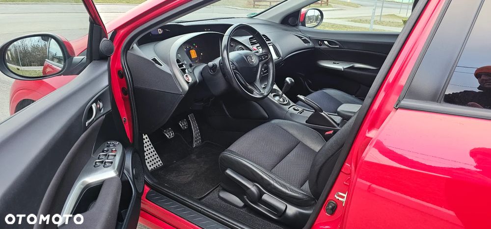 Honda Civic 1.4 i-VTEC S - 19