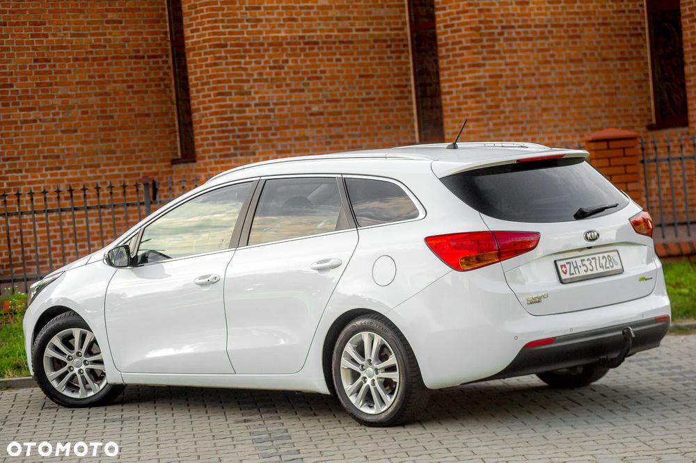 Kia Ceed 1.6 GDI Business Line - 12