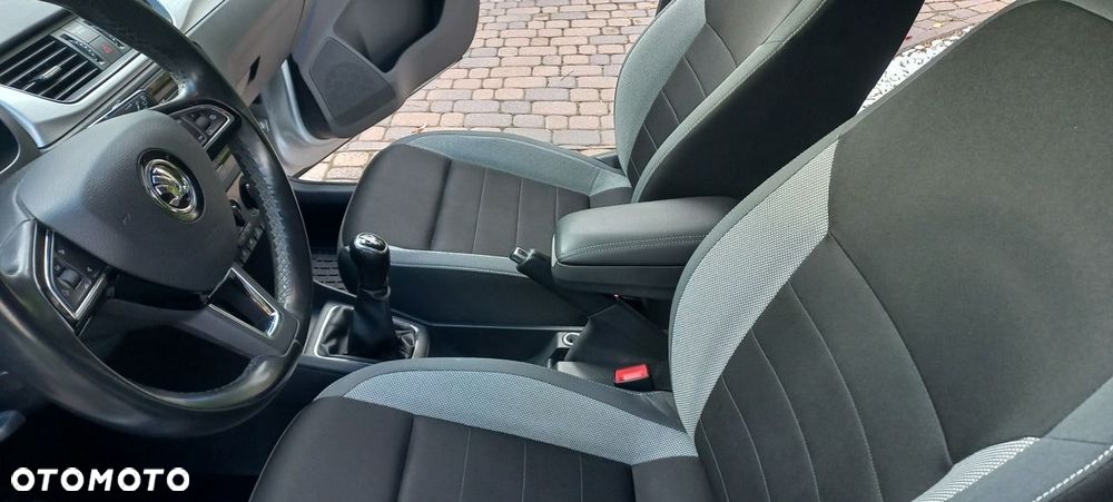 Skoda RAPID 1.0 TSI Ambition - 15