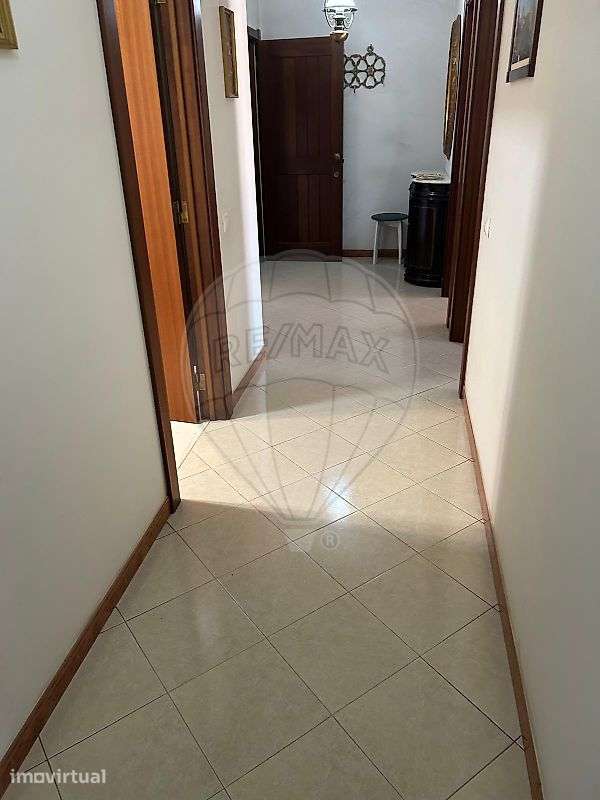 Apartamento T2 para arrendamento - Grande imagem: 5/11