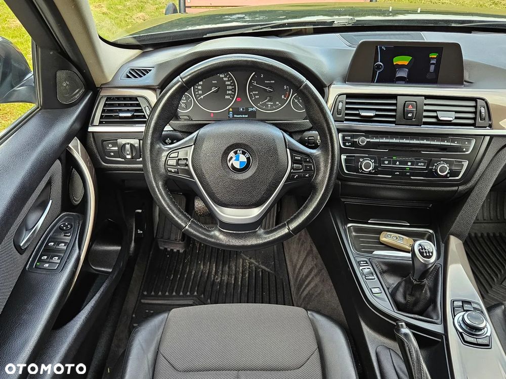 BMW Seria 3 - 23