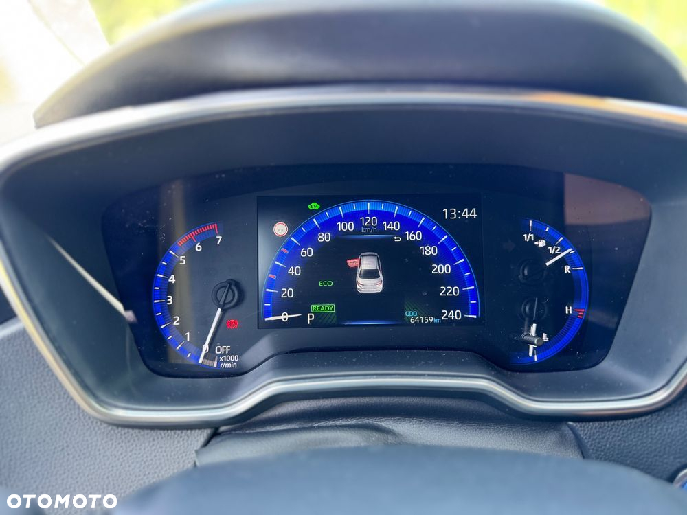 Toyota Corolla - 12