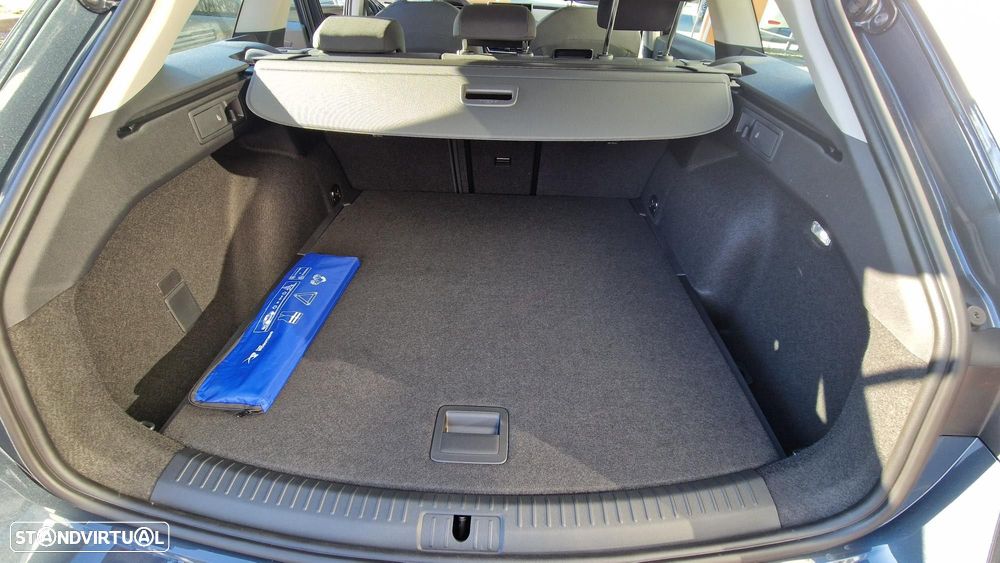 SEAT Leon ST 2.0 TDI FR DSG - 13