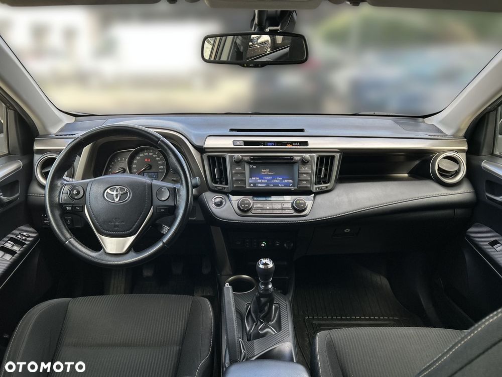 Toyota RAV4 2.0 Premium 4x4 - 9