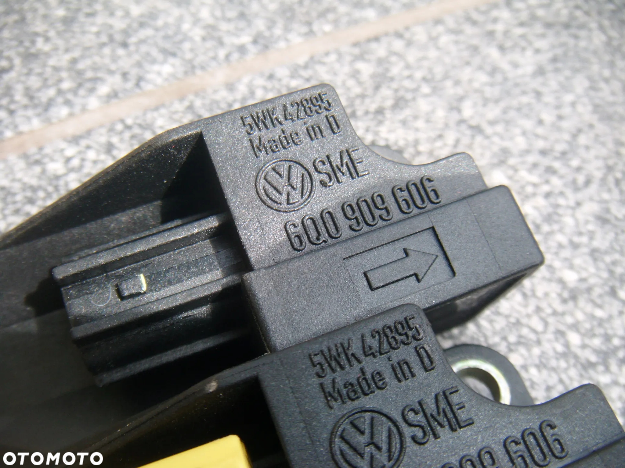 vw golf 4 bora sensor airbag boczny 6q0909606 - 2