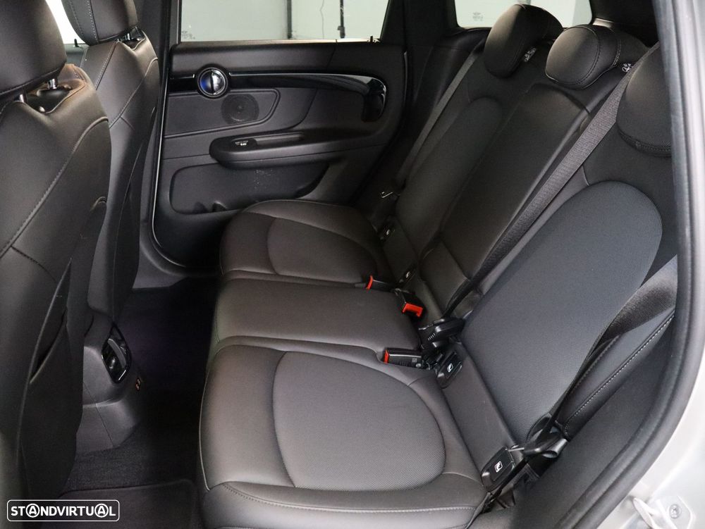 MINI Countryman Cooper SE ALL4 Auto - 7