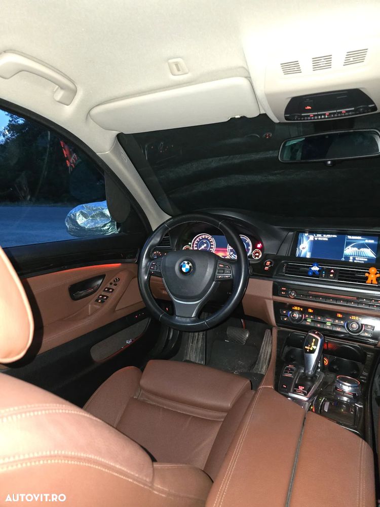 BMW Seria 5 520d EfficientDynamics Edition AT - 32