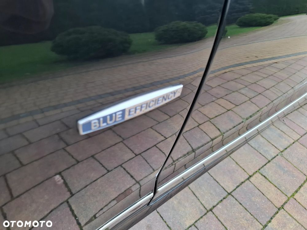 Mercedes-Benz Klasa E - 34