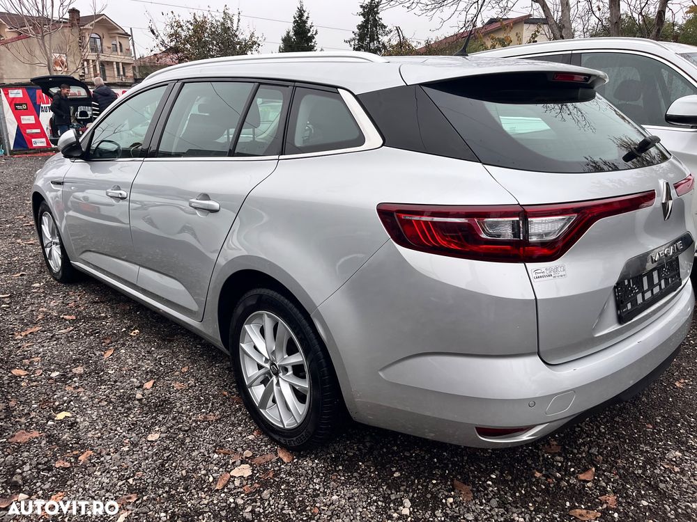 Renault Megane Blue dCi 116 Intens - 9