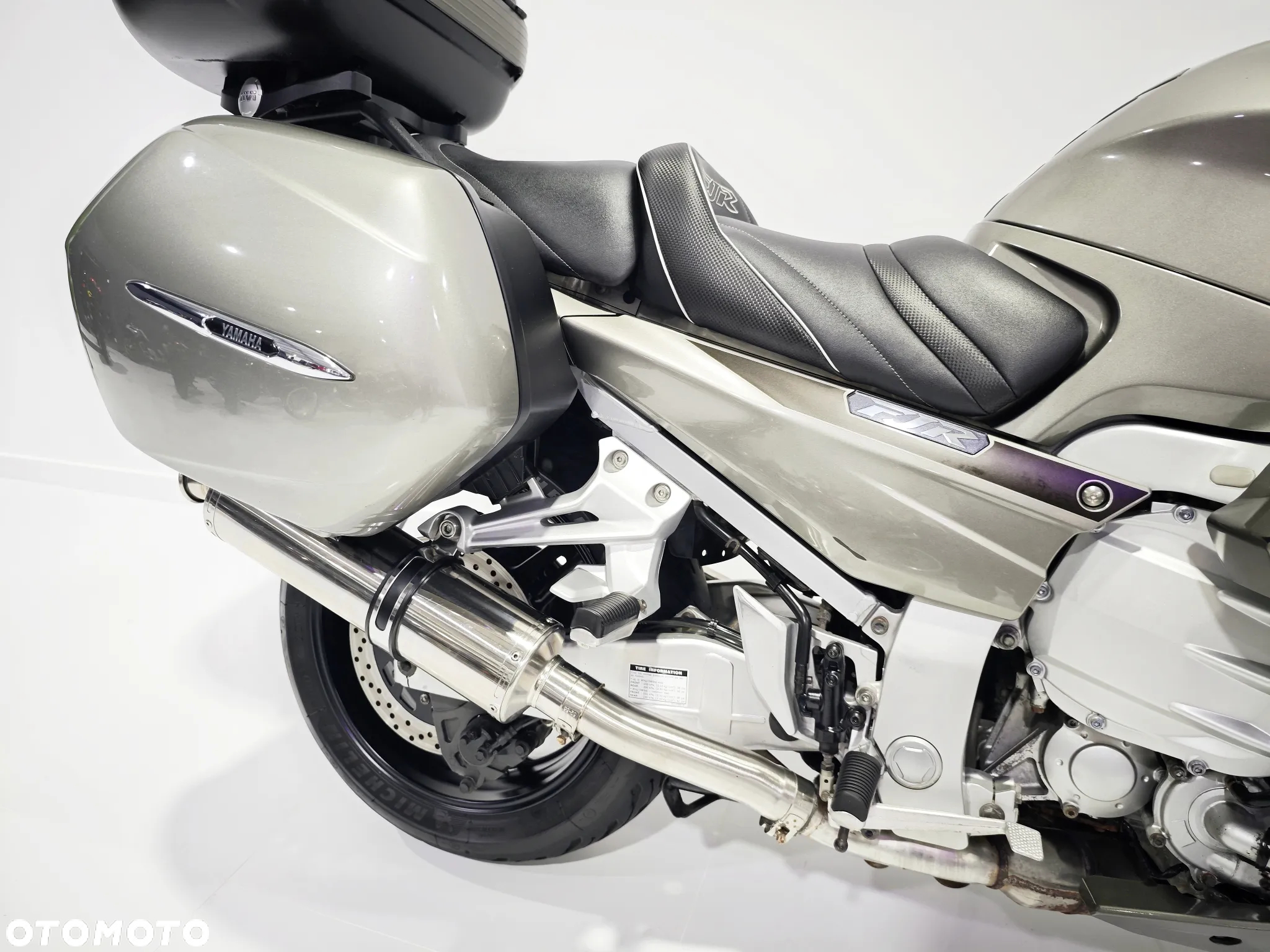 Yamaha FJR - 10