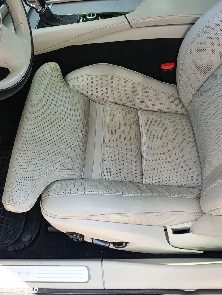 Volvo V90 D4 Inscription - 22