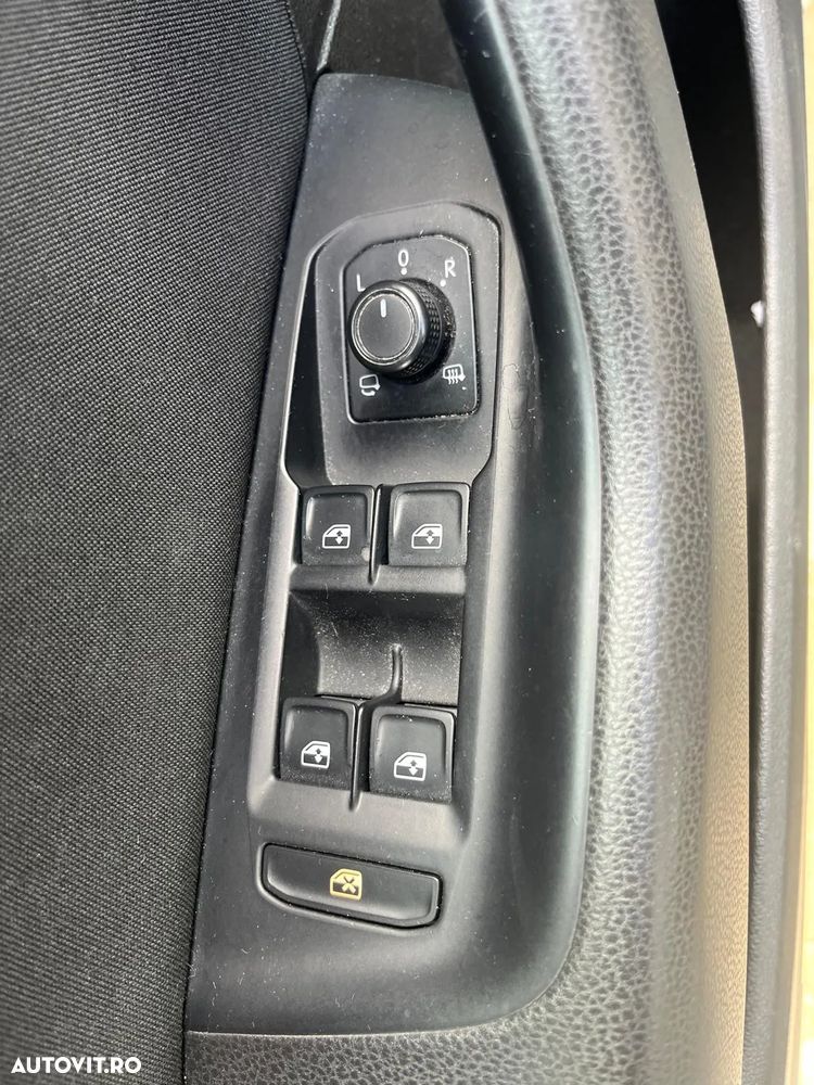 Volkswagen Passat - 10