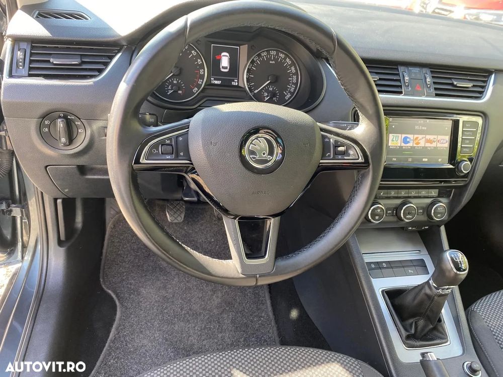 Skoda Octavia 1.6 TDI Style - 7