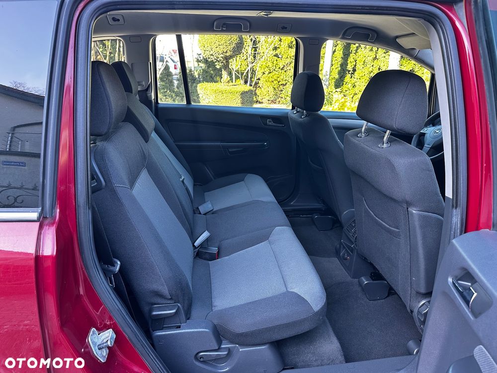 Opel Zafira 2.2 Innovation - 15