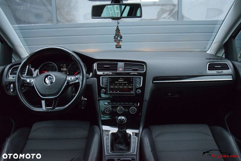 Volkswagen Golf Variant - 30