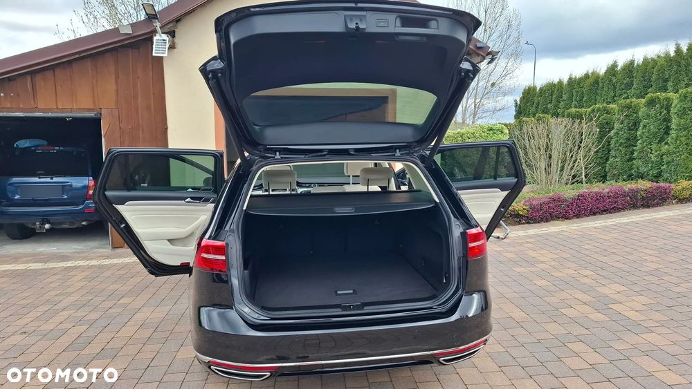 Volkswagen Passat - 6
