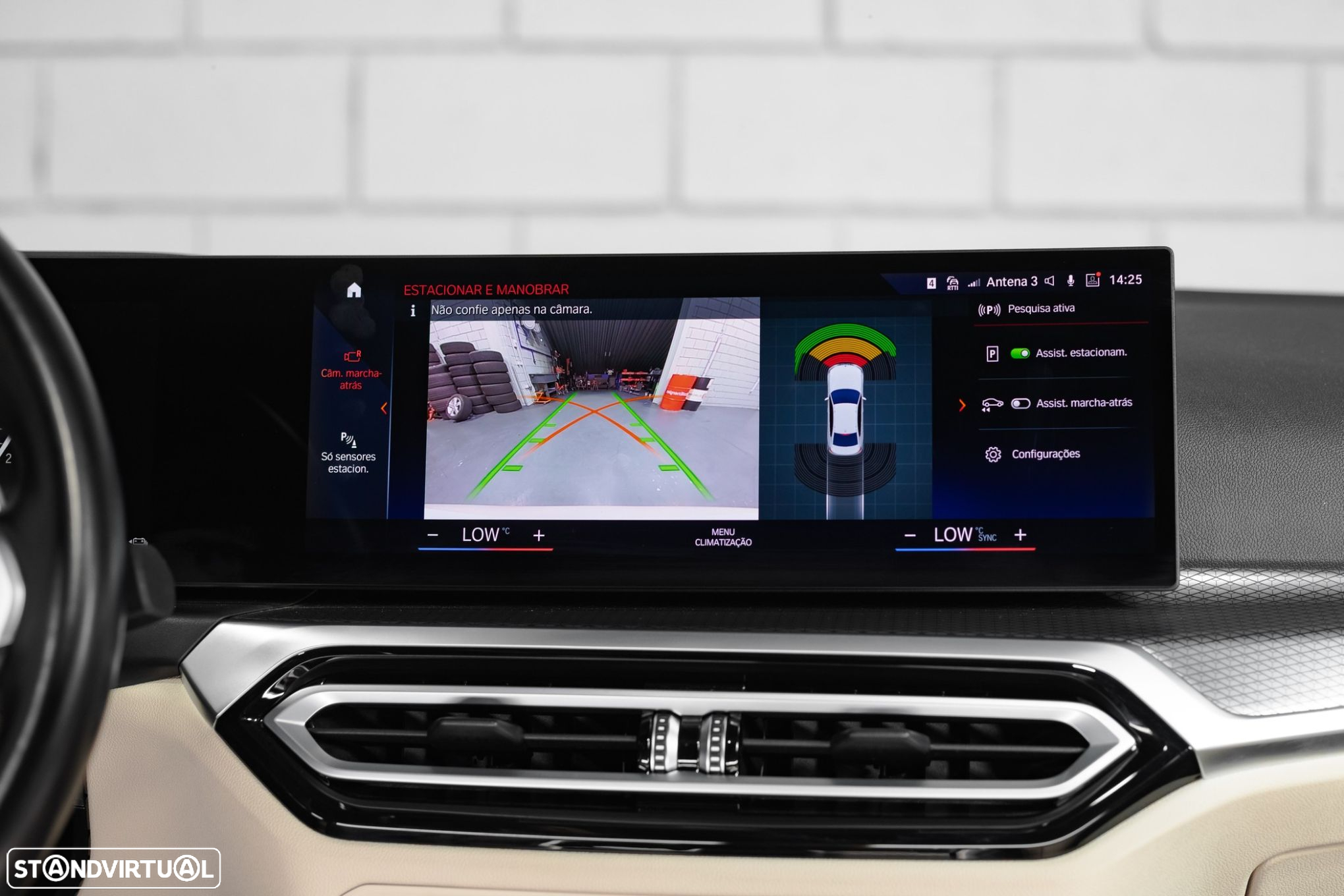 BMW 330 e Pack Desportivo M Auto - 25