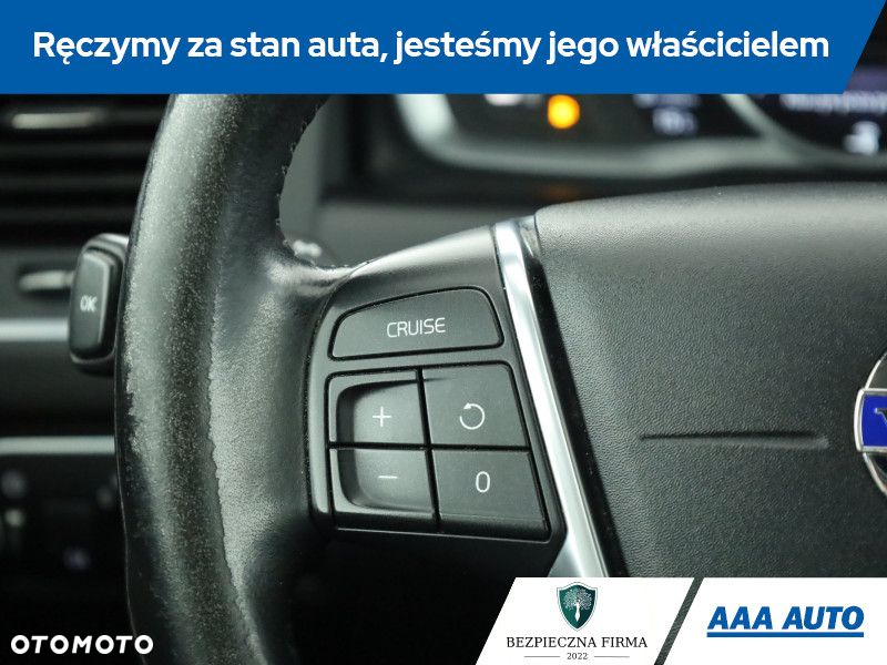 Volvo XC 60 - 16