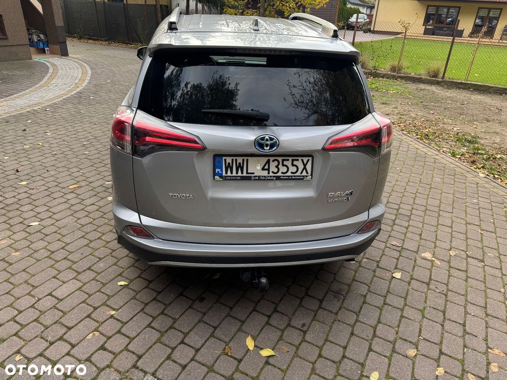 Toyota RAV4 - 5
