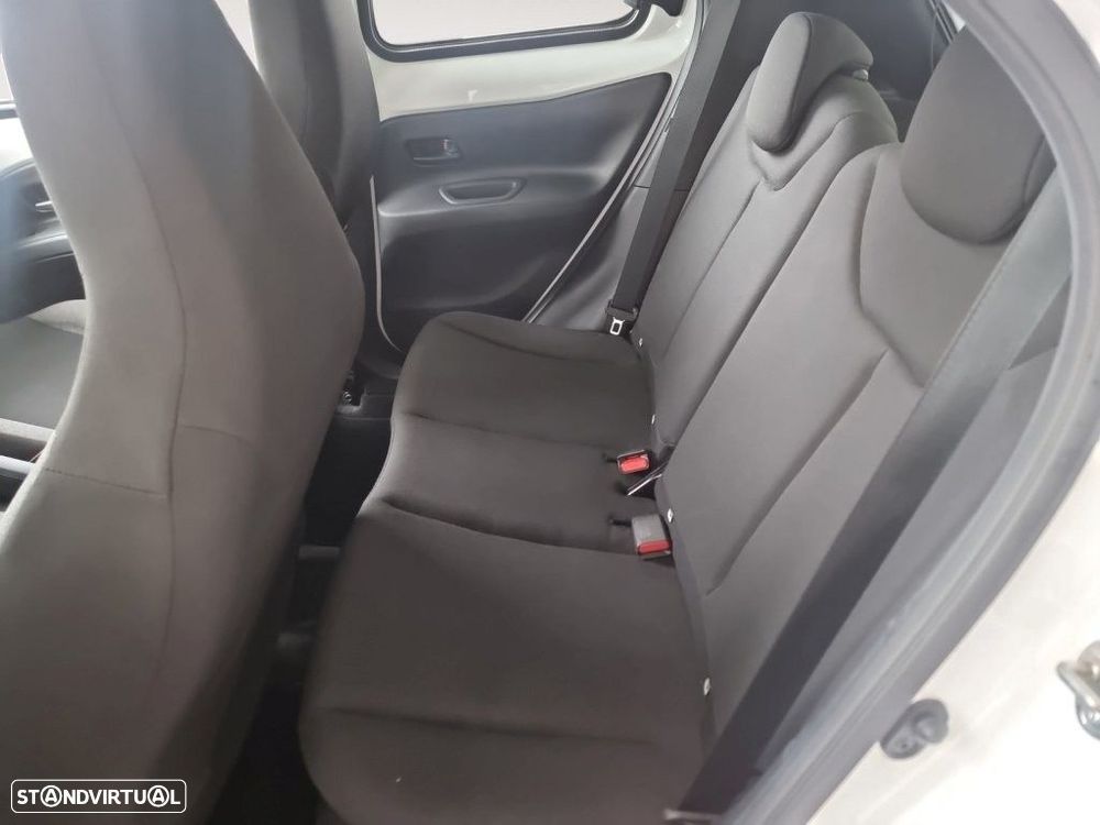 Toyota Aygo X 1.0 Play - 19