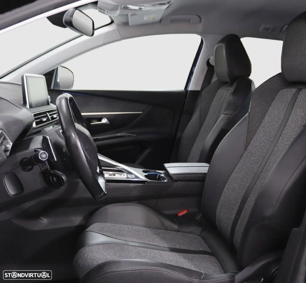 Peugeot 5008 PureTech 130 EAT8 Stop & Start Allure - 11