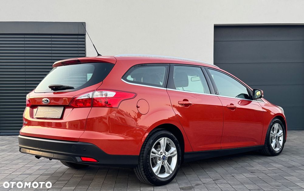 Ford Focus 1.6 TDCi DPF Champions Edition - 5
