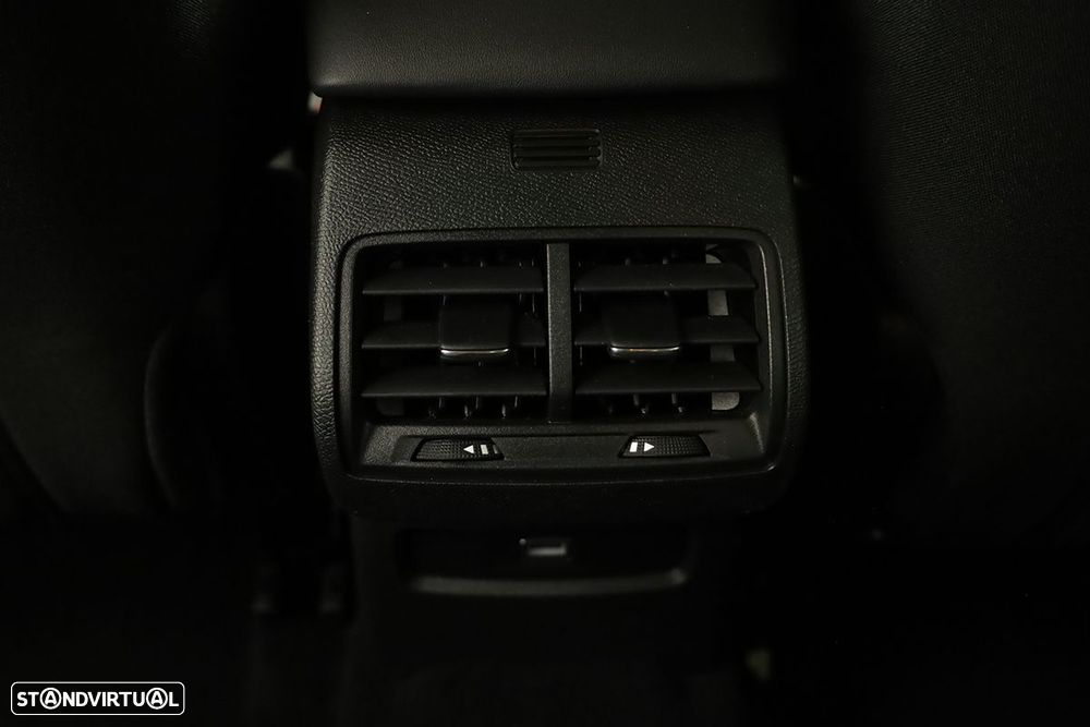 Citroën C4 1.2 PureTech Plus EAT8 - 23