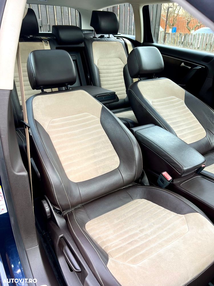 Volkswagen Passat Variant 1.8 TSI DSG Highline - 21