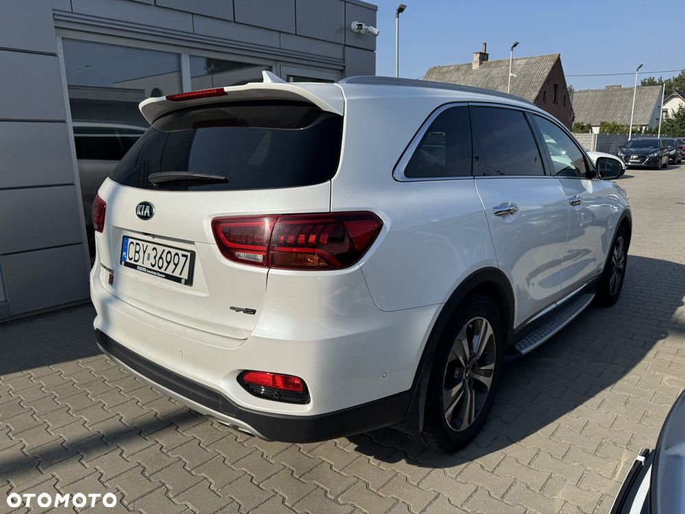 Kia Sorento 2.0 CRDI GT Line - 3