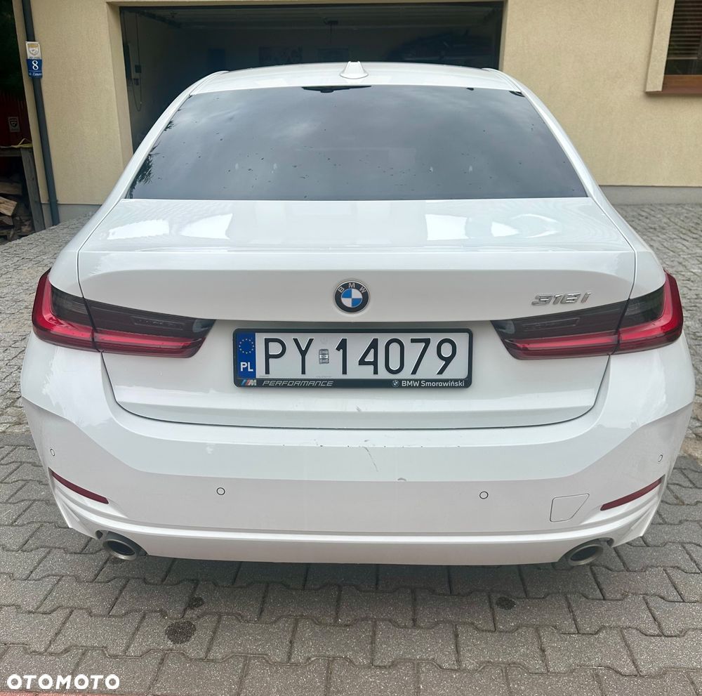 BMW Seria 3 318i M Sport - 4