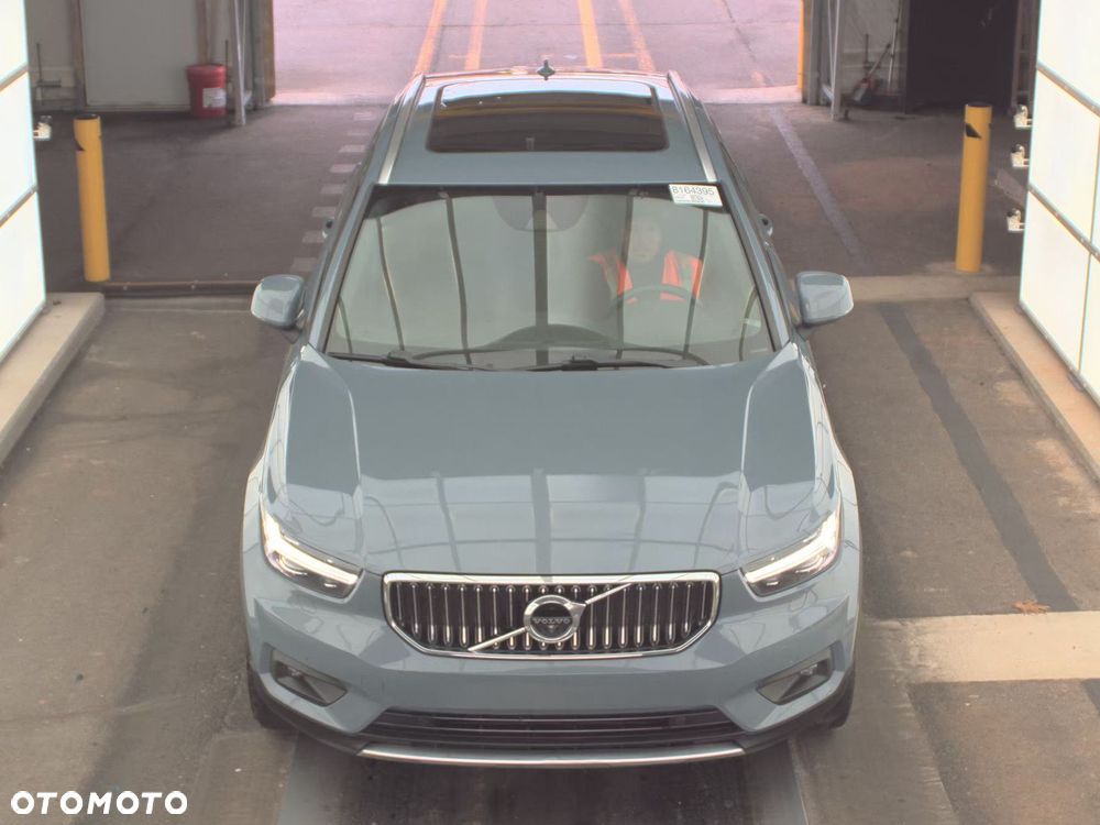 Volvo XC 40 - 4