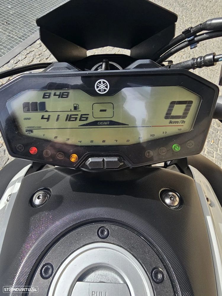 Yamaha MT-07 ABS - 7