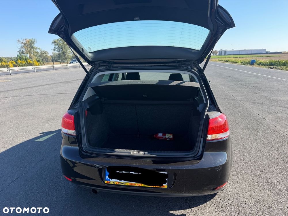 Volkswagen Golf 2012 photo 4