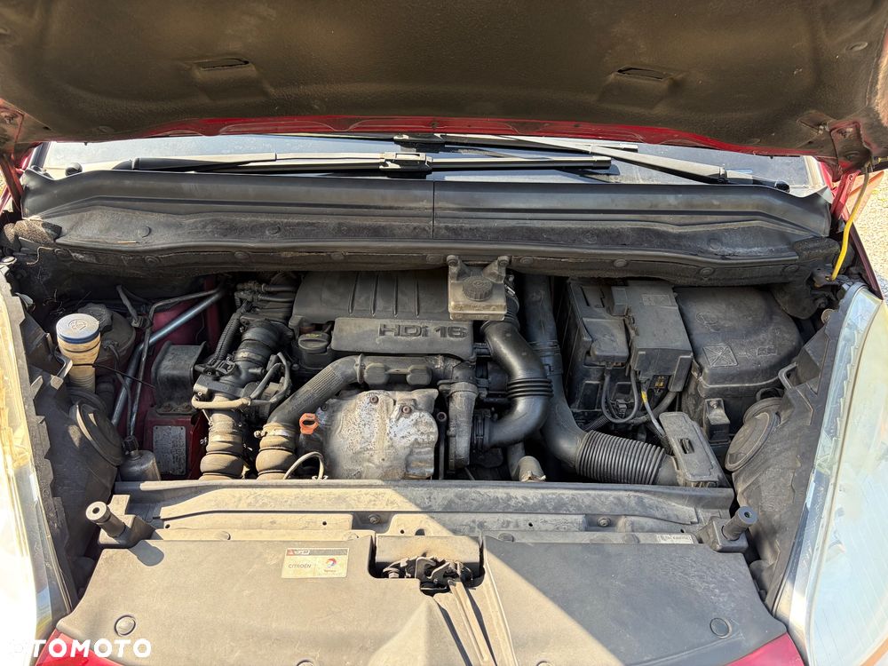Citroën C4 Picasso 1.6 HDi X - 20