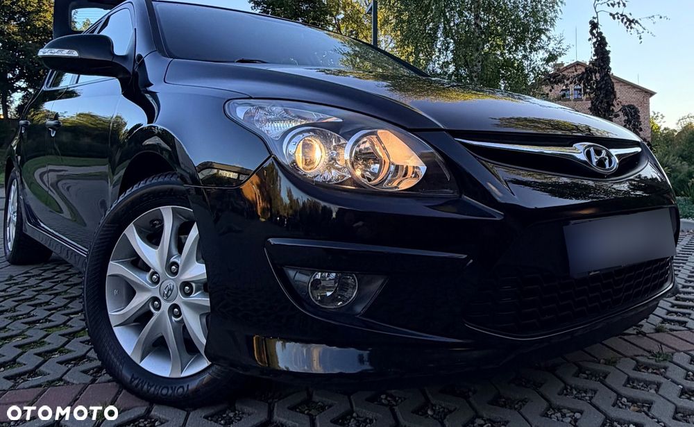 Hyundai i30 1.4 Comfort - 11