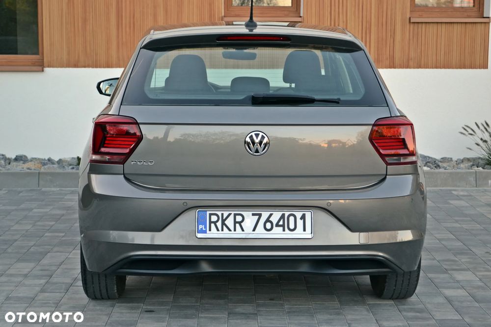 Volkswagen Polo - 16