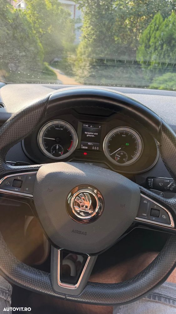 Skoda Octavia 1.6 TDI DSG Ambition - 14