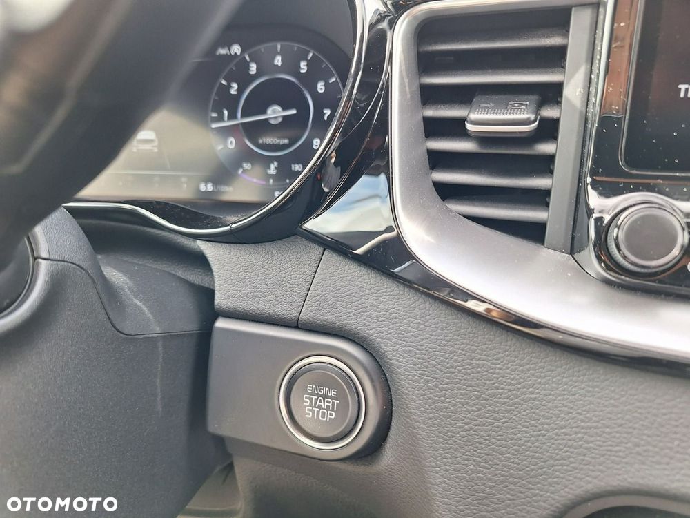 Kia Ceed - 25