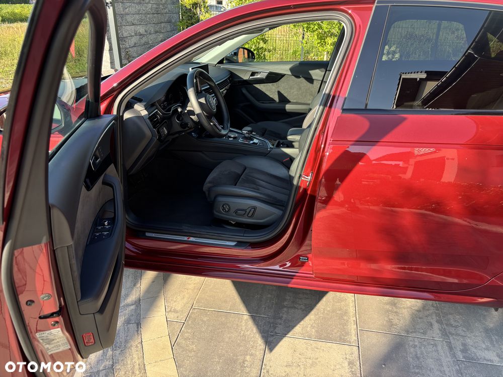 Audi A4 Limousine 45 TFSI Quattro S tronic - 4