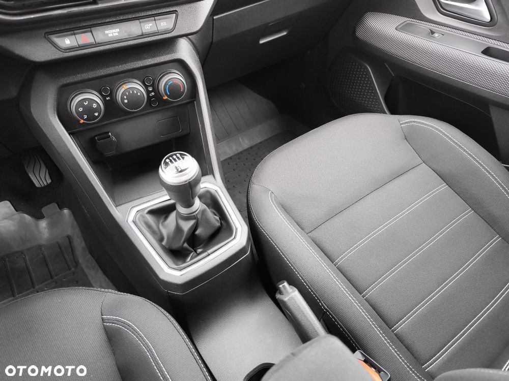 Dacia Sandero - 15