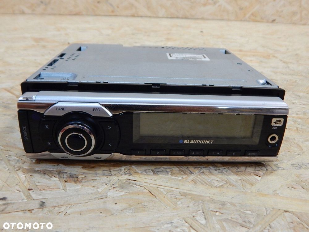 radio samochodowe radioodtwarzacz cd blaupunkt kingston mp47 - 1