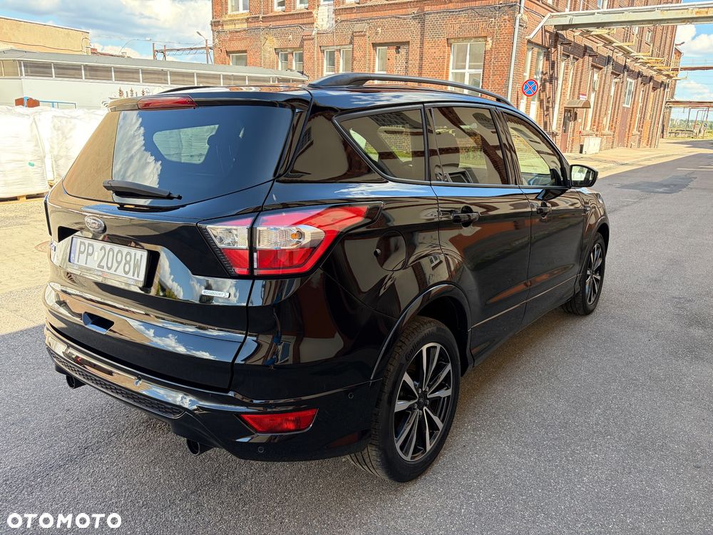 Ford Kuga 1.5 EcoBoost 2x4 ST-Line - 10