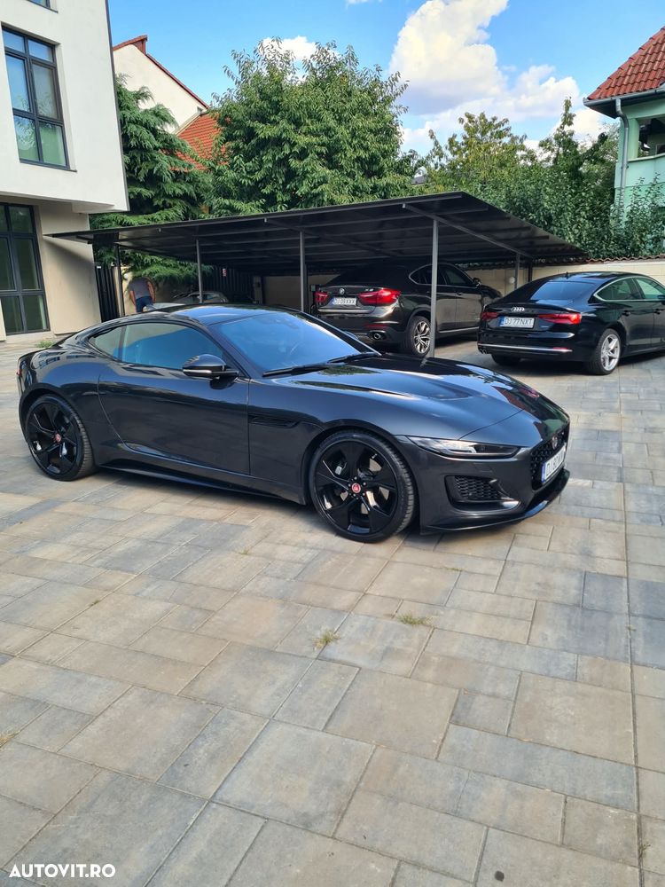 Jaguar F-Type - 4