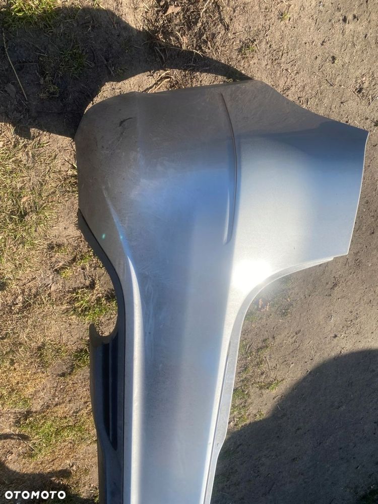 MERCEDES w 246 zderzak tylny kolor 761 - 3